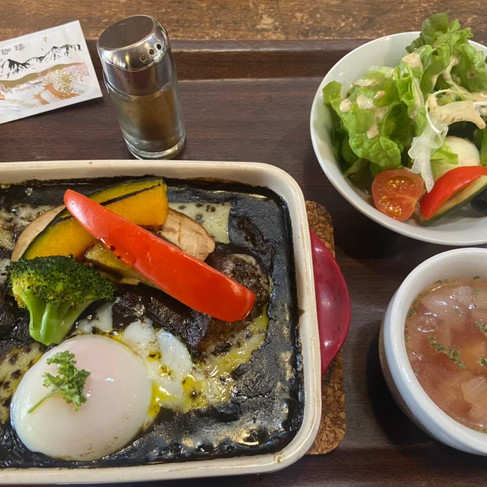 3. Nikko black curry