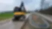 Bagger bei Straßenbauarbeiten in Ingolstadt: Hochmoderne Maschinen im Einsatz - Dieses Bild zeigt einen hochmodernen Bagger bei Tiefbauarbeiten an einer unfertigen Straße in Ingolstadt. Es demonstriert unser Engagement für innovative Technologie und effiziente Bauprozesse im Straßenbau. Dieser Einsatz modernster Baumaschinen ist ein Beispiel für unsere Fachkompetenz im Bereich Erdbewegung und Infrastrukturbau, wobei wir stets Wert auf Präzision, Sicherheit und Nachhaltigkeit legen. Ideal für Kunden, die nach einem erfahrenen Partner im Straßen- und Tiefbau in Ingolstadt und Umgebung suchen.