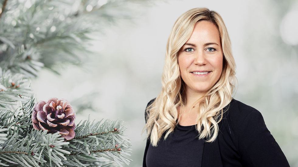 Joanna Messmer, vd för Samhällsbyggnadslänken mot en vintrig bakgrund