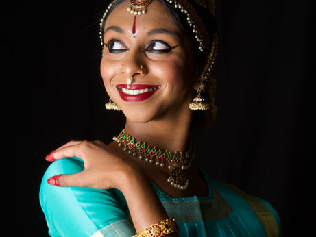 On the Cancer Research Frontier: Meera Suresh Takes Steps Toward Ovarian Cancer Prevention