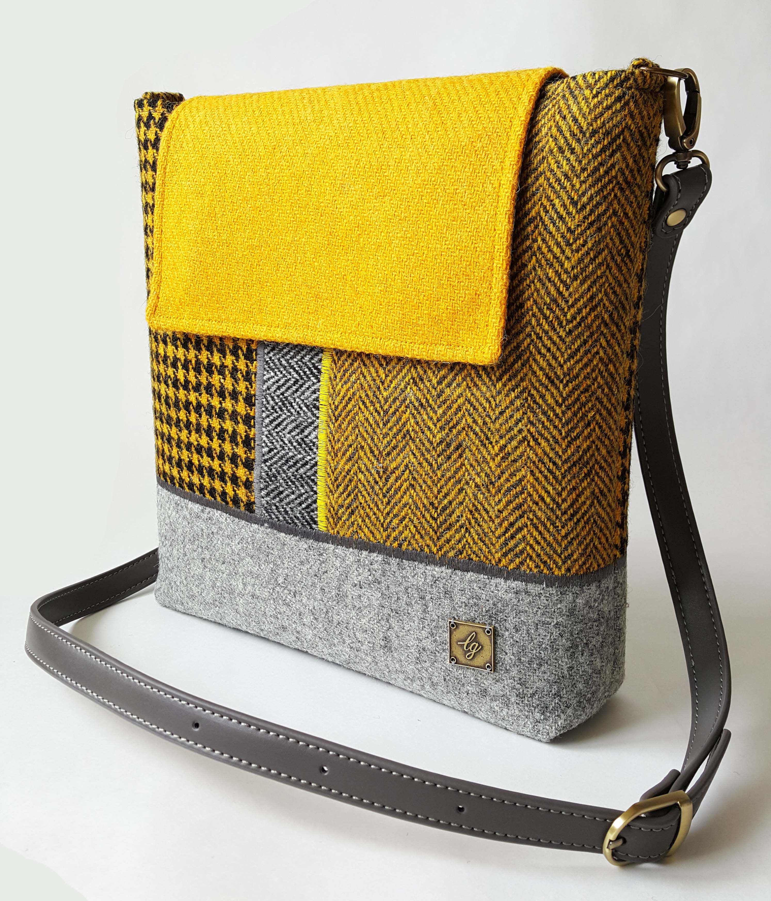 Medium yellow bag