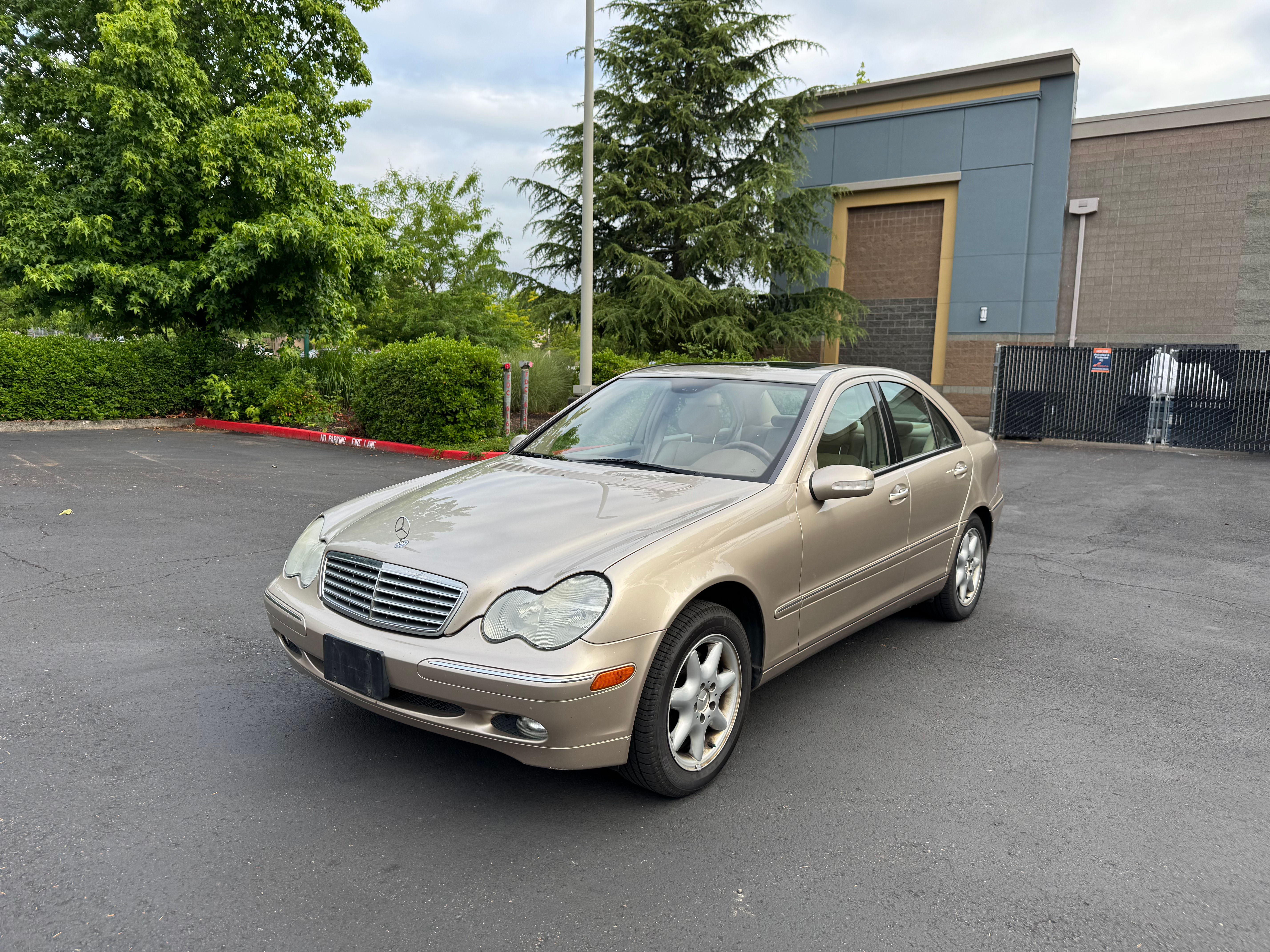 2001 Mercedes-Benz C320