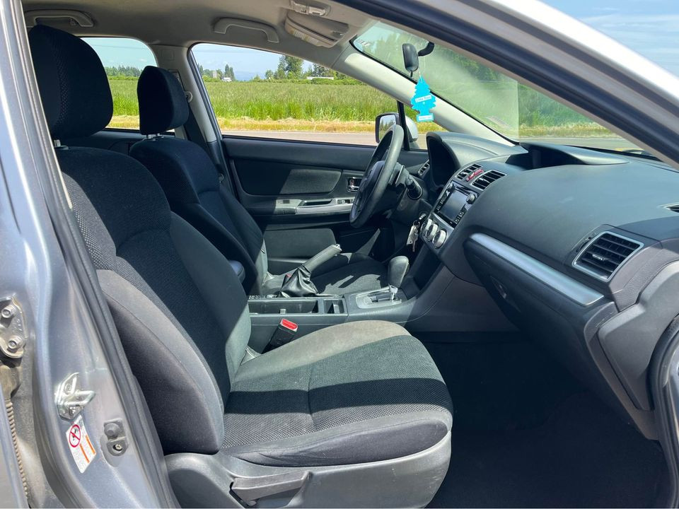 Thumbnail: 2016 SUBARU IMPREZA 2.0i Premium Wagon
