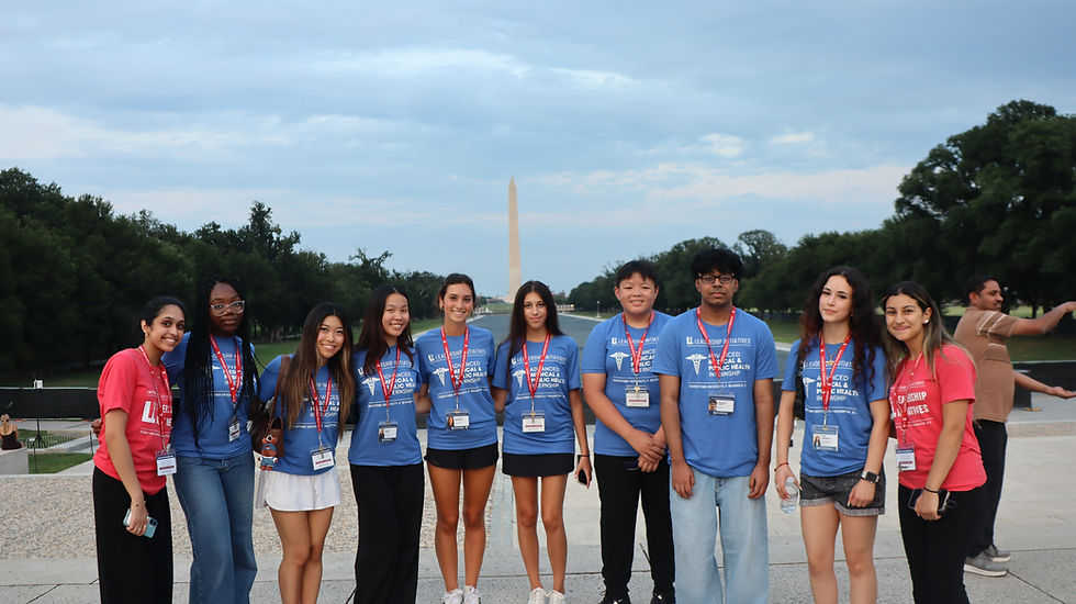 Lights, Camera, Monuments: 200 Future Doctors Take On D.C. by Night