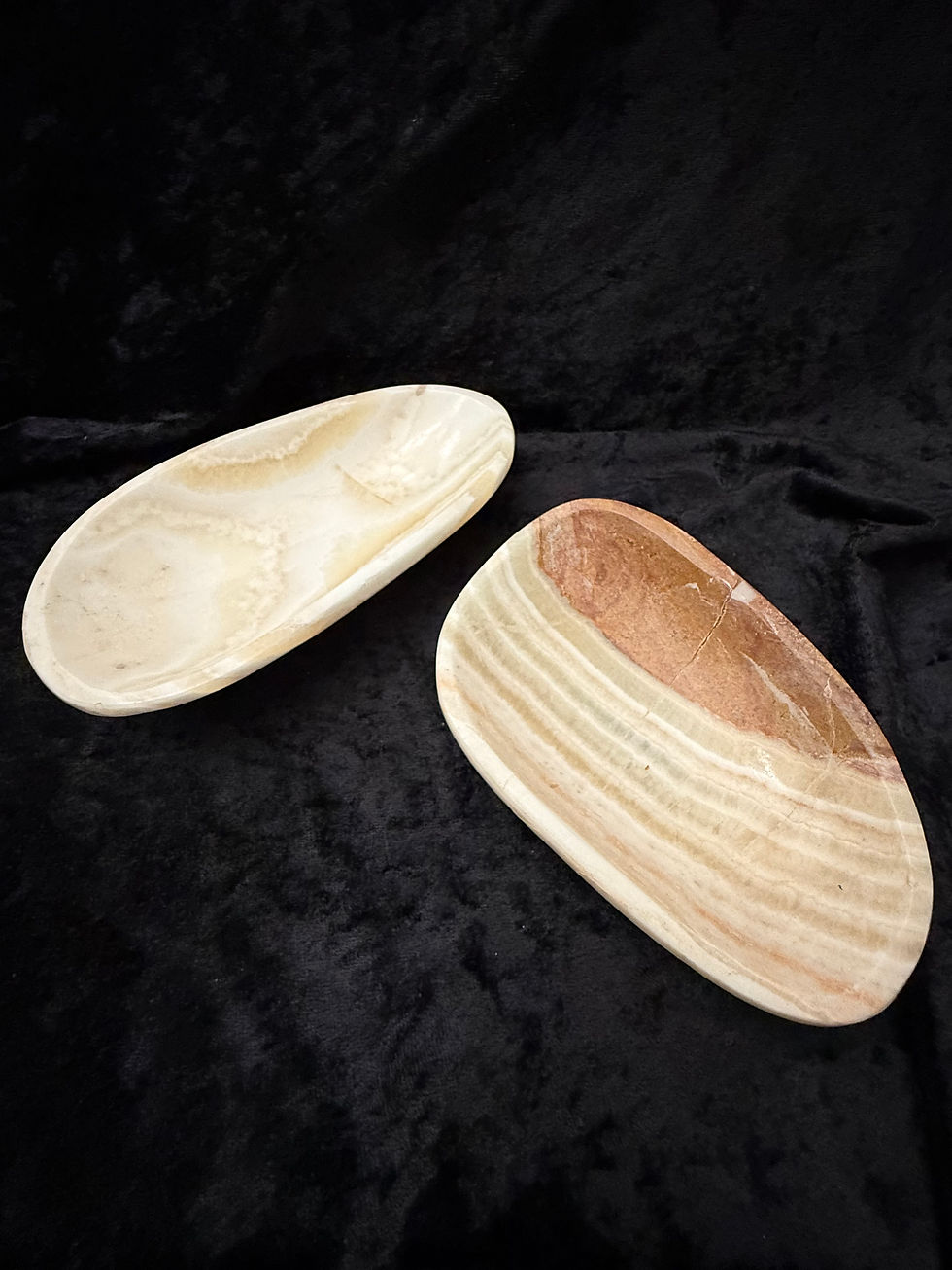 Thumbnail: Aragonite Bowl