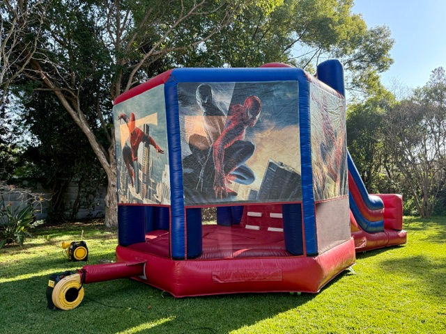 Thumbnail: Super Spiderman & Venom Slide
