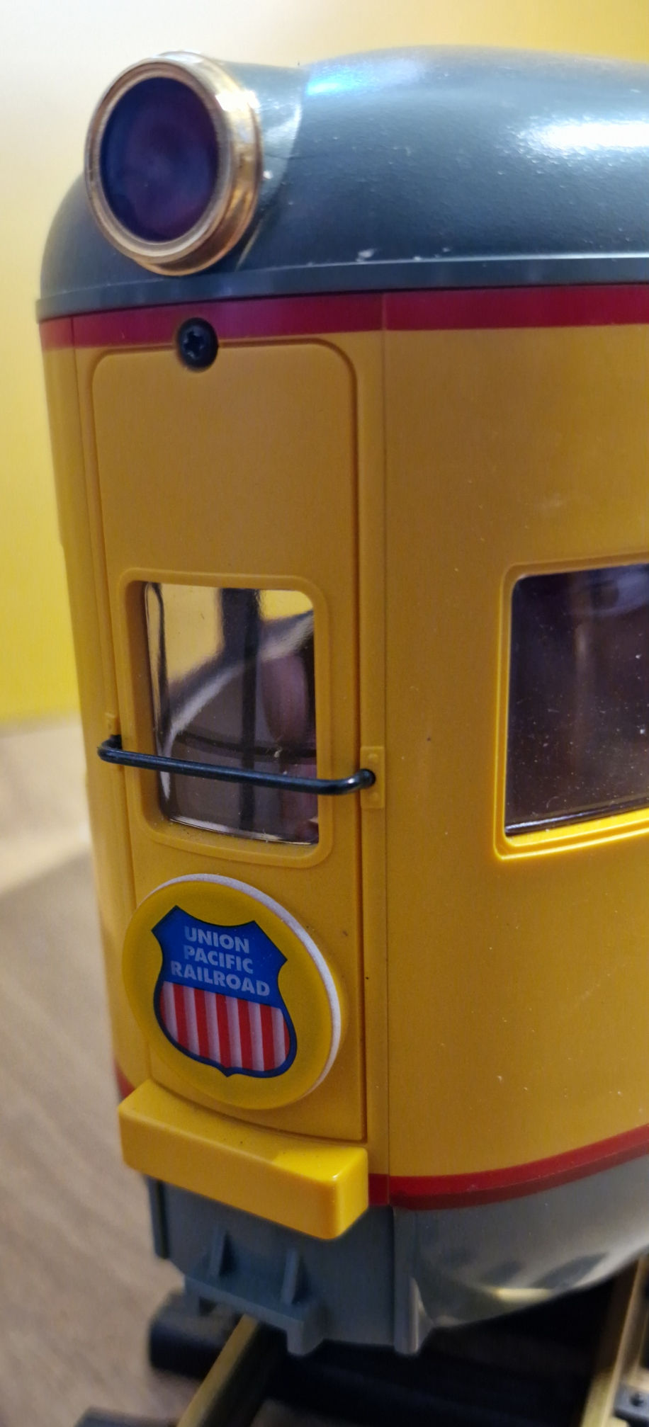 Thumbnail: Union Pacific F7 A+B+Observation Car - LGB 23570/23582/31590