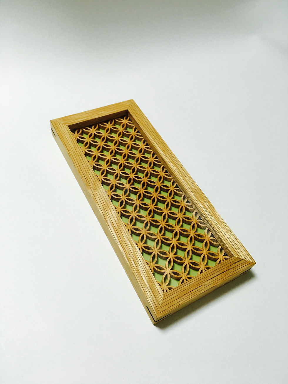 サムネイル： 組子ケース　KUMIKO case
