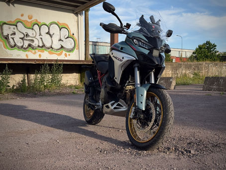 Test: Multistrada V4 Rally