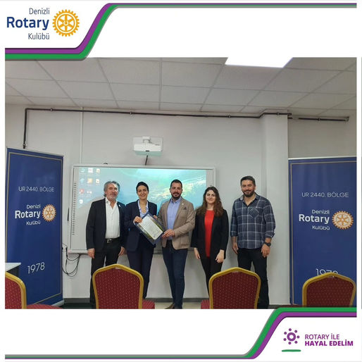 Denizli Rotary Kulübü Merkezefendi Kadın Yaşam Merkezi HPV farkındalık semineri katılımcıları