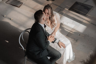 Emotionaler Moment bei einer freien Trauung