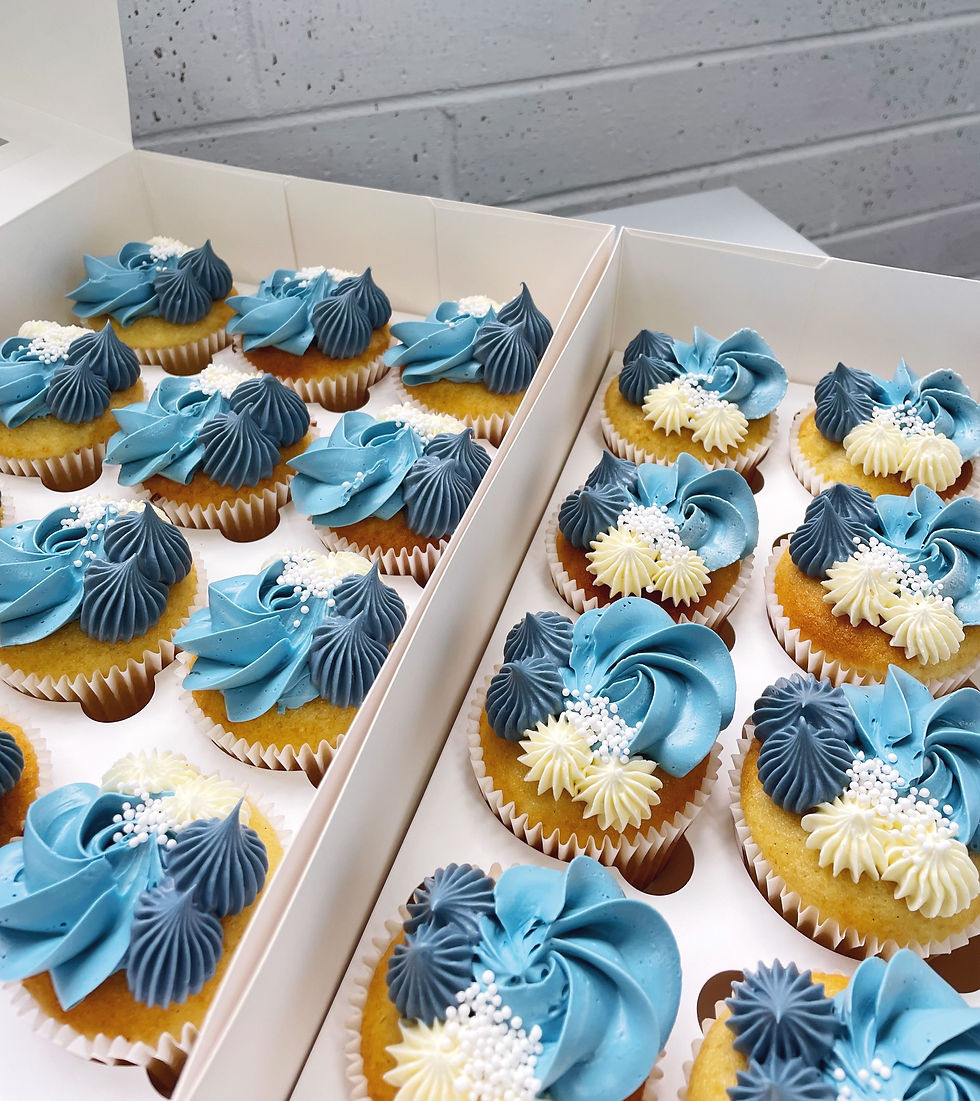 Thumbnail: Blue & Navy Cupcakes