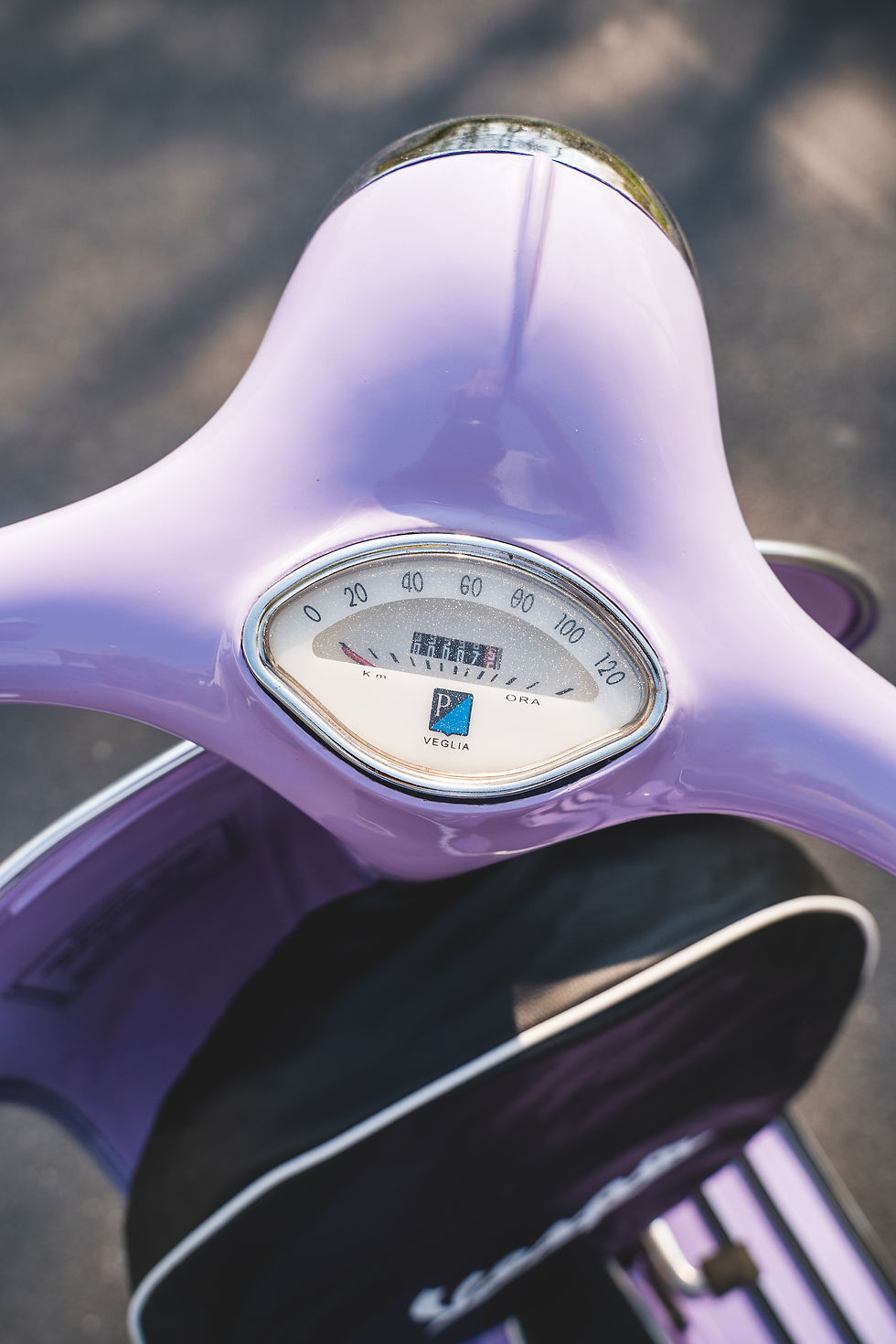 Miniatura: Motorka Piaggio Vespa 150CC (1965)