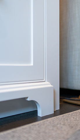cabinets-cabinet-whitecabinet-cabinetdetail-cabinetdoor-customcabinets-customcabinetry-burlington-ontario-canada