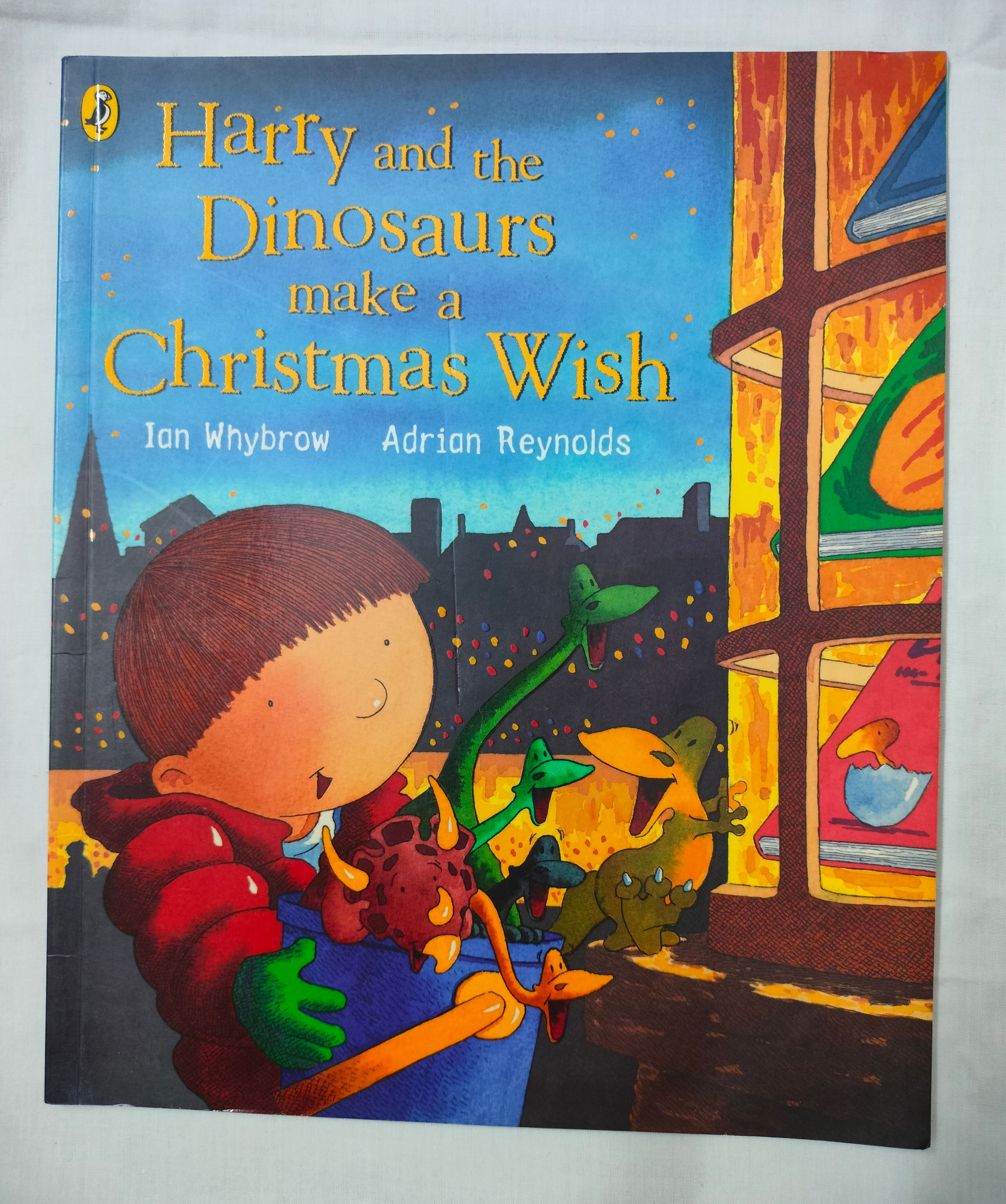 Harry and the Dinosarus make a Christmas Wish_Ian Whybrow