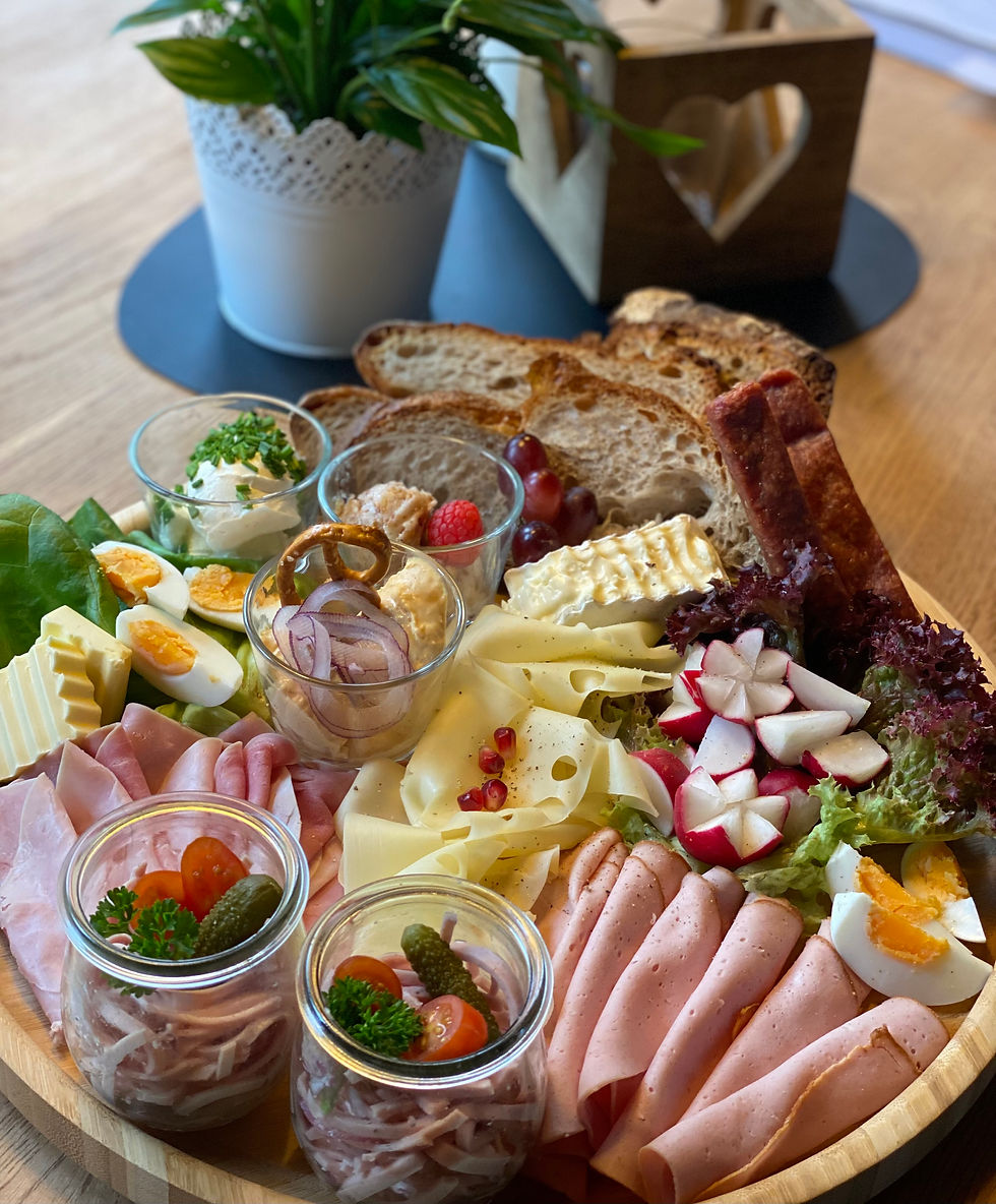 Brotzeitbredl Cafe Hermine Arrach