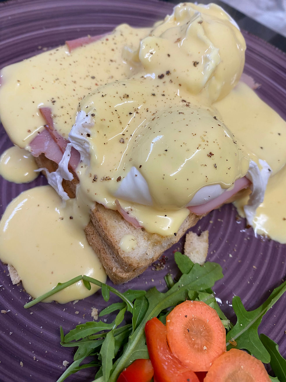 Egg Benedigt Cafe Hermine Arrach