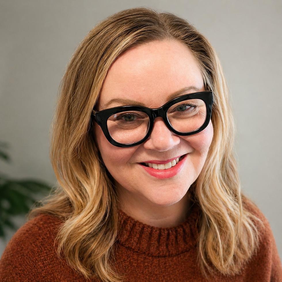 HollyRawlinsonHeadshot.png