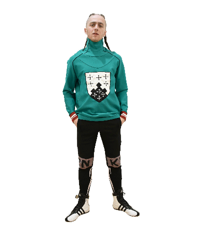kane-tracksuit-look-circle.gif