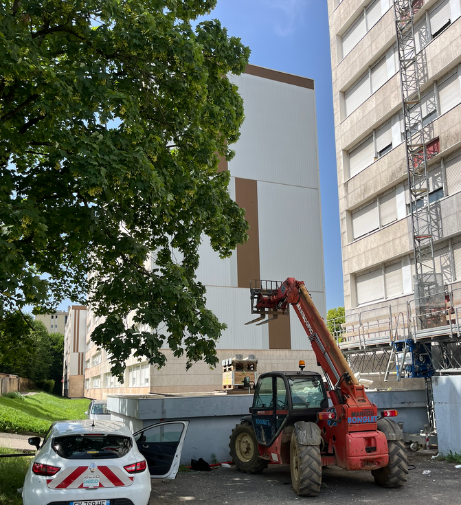 Location avec montage de plateforme de travail, plateforme sur mâts Bourg en Bresse MED LIFT, selon R477 CARSAT