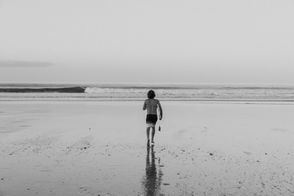 Kayak Travel Santa Teresa Costa Rica photographer Philly Stokes 