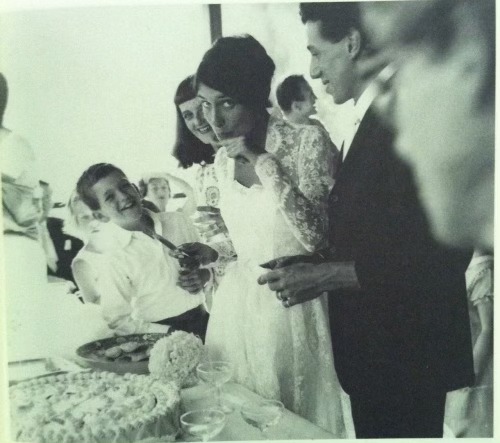 Mimi and Richard Farina's wedding, 8/1963