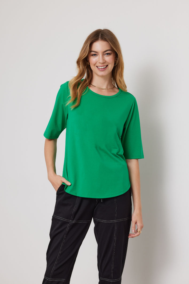 Thumbnail: Essential Tee - Plain
