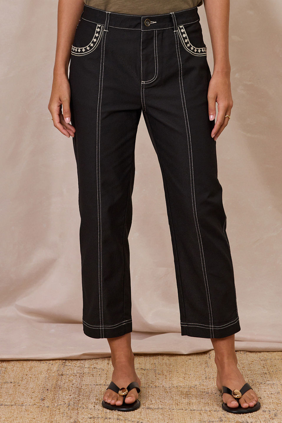 Roamer Crop Pant