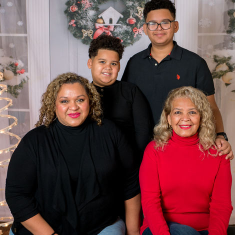 IUL Holiday Shoot-14