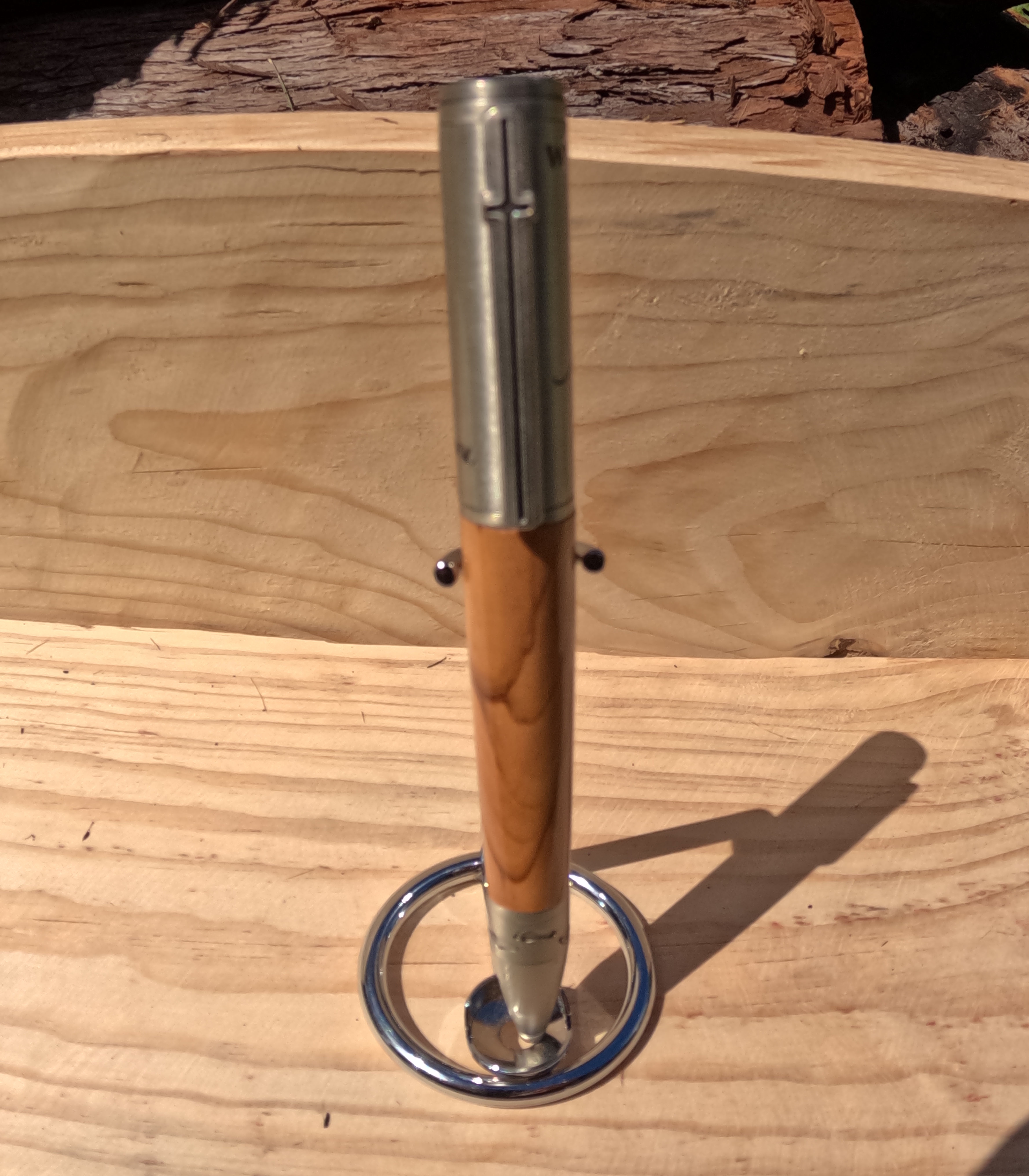 Footprints in Sand Twist Pen - Antique Pewter - Olivewood