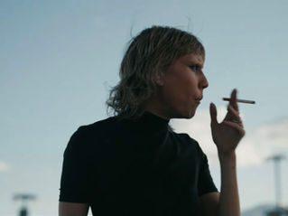 Taking over the Outdoor Theater stage, Lykke didn’t just perform—she floated in. After being off the live circuit since 2024 (her last show was in Norway, for the real ones who keep track), this set marked the official kickoff of her new era. And yes, the vibes were immaculate.