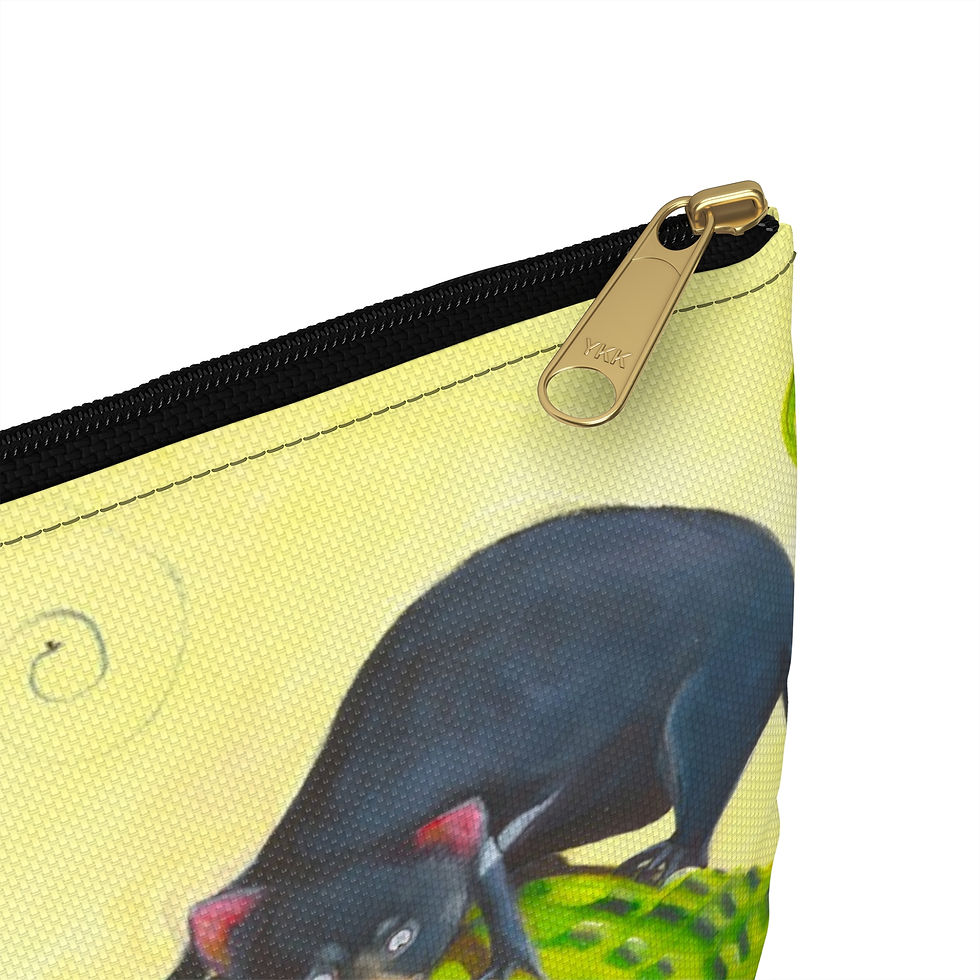 Green pouch with zip