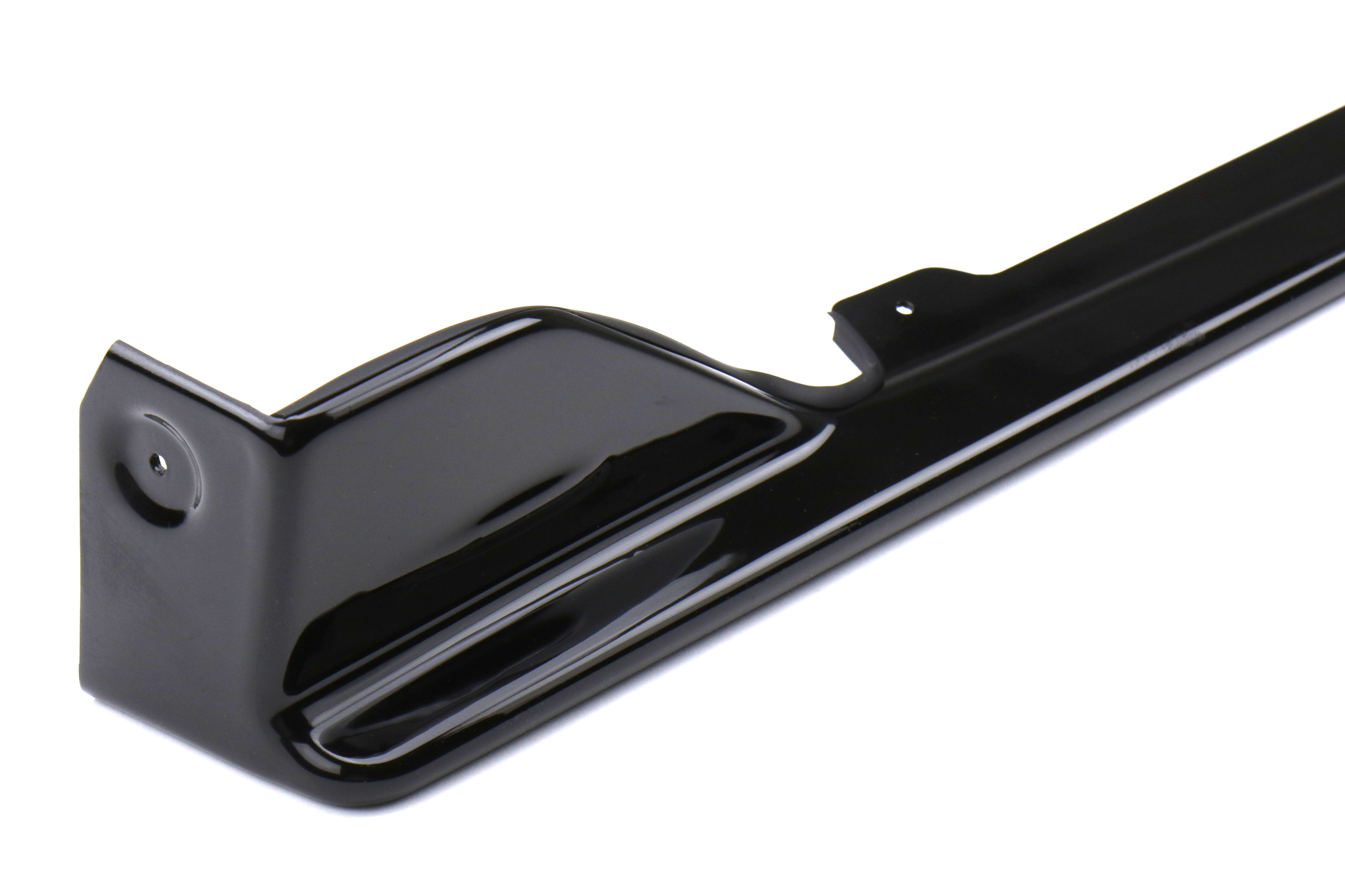 These OLM DT S207 STI Style Gloss Black Side Skirts will add a sporty style to