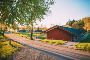 En skole og et kirkesamfund ved en stor milepæl