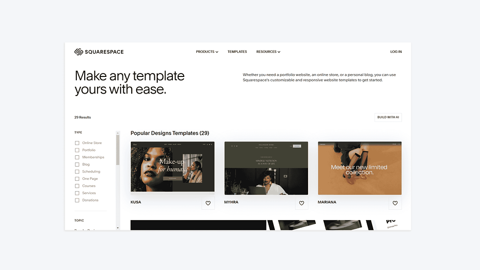 Squarespace sayfasında "Make any template yours with ease." yazısı, çeşitli web sitesi şablonları, arka planda açık renk tasarım var.