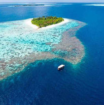 Dhaalu_Atoll_dall'alto_destinazione_Hotel_Riu_Atoll_Maldive_Luxury_BBT_Travel_Tour_Operato