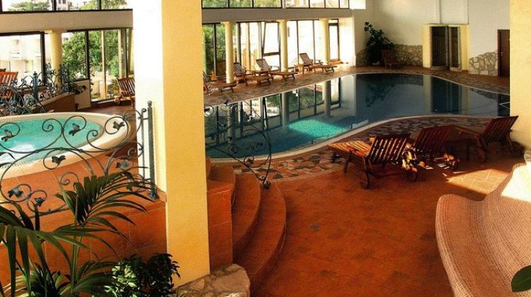 spa_e_benessere_piscina_interna_Sandies_Tropical_Beach_Kenya_safari_offerte_pacchetti_vaca