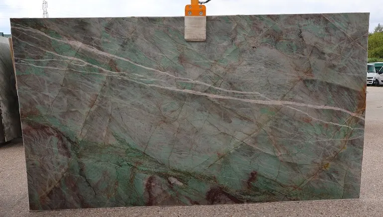 Amazonite-Cristallo-Quartzite-SUPPLIERS.webp