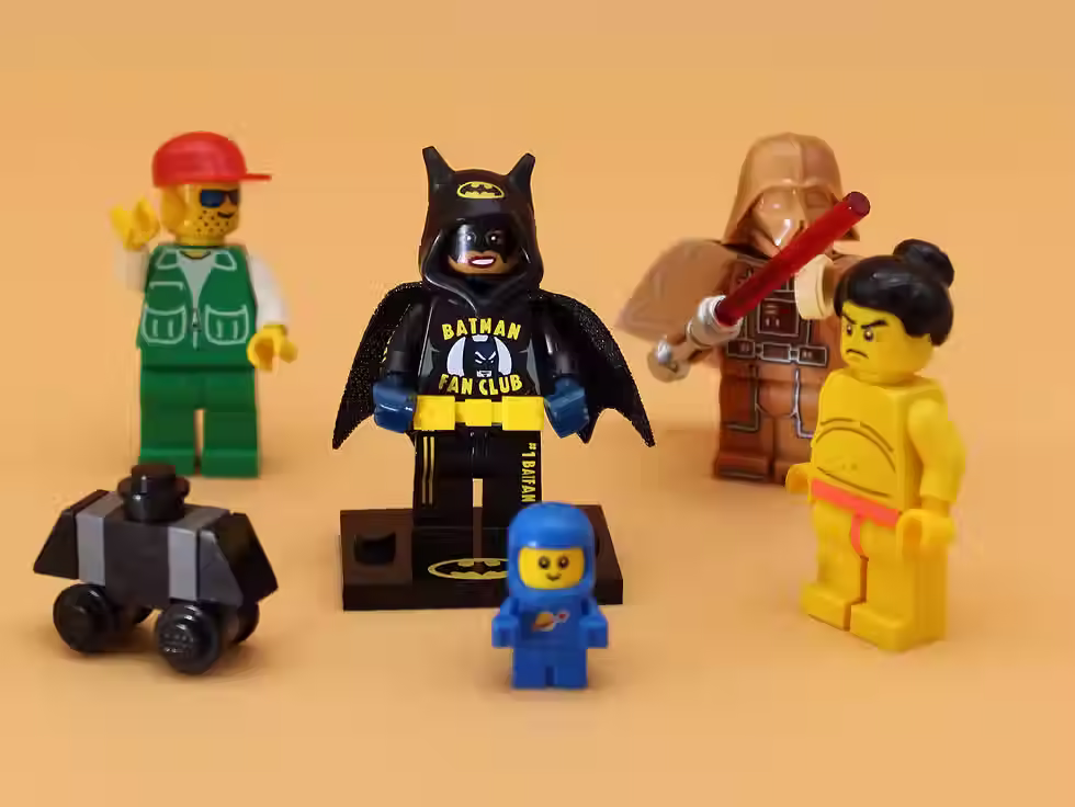 New Minifigs.avif