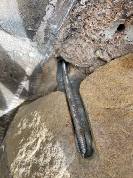 Stainless rod with part resin applied