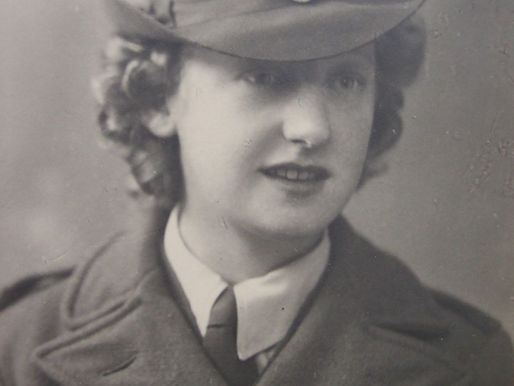 Dorothy Brown In Uniform
