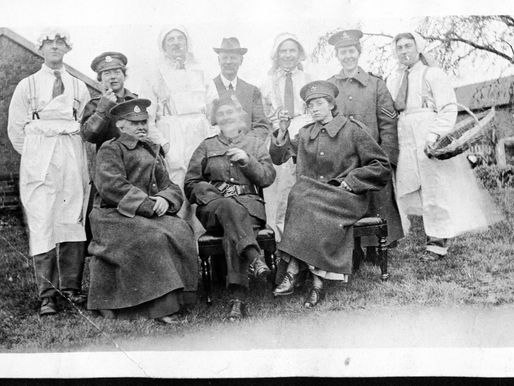 Injured Soldiers Relaxing At Hawksmoor WW1