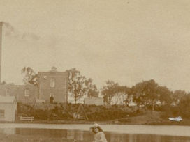 ARCHITECTURE OF THE WESTERN SPRINGS PUMPING STATION AND ENGINEERS COTTAGE