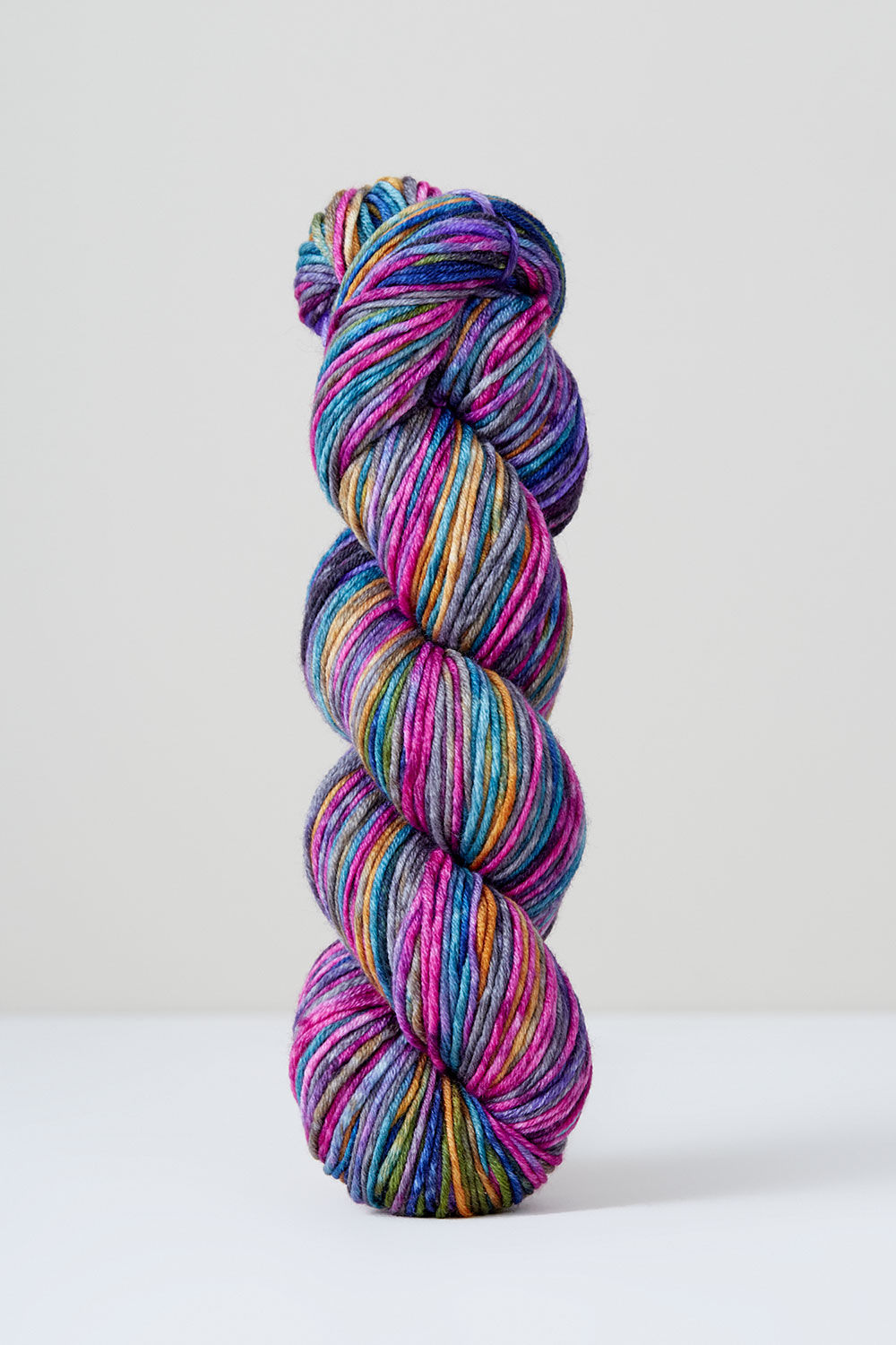 Urth Yarns Uneek Worsted "4022"
