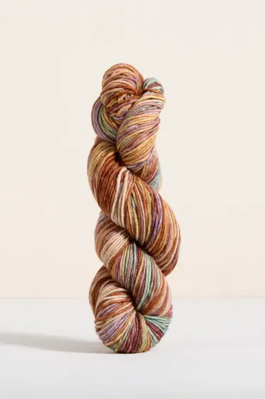 Urth Yarns Uneek Worsted "4036"