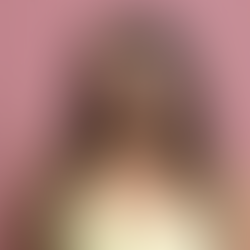 Influencer Cloda Scanlon looks for love on First Dates