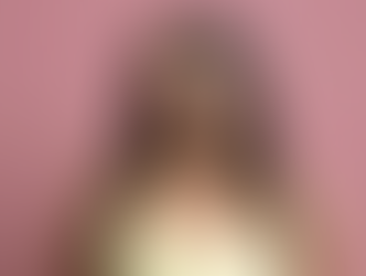 Influencer Cloda Scanlon looks for love on First Dates