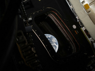 Artemis astronauts capture Earth as they leave it behind and blast towards Moon