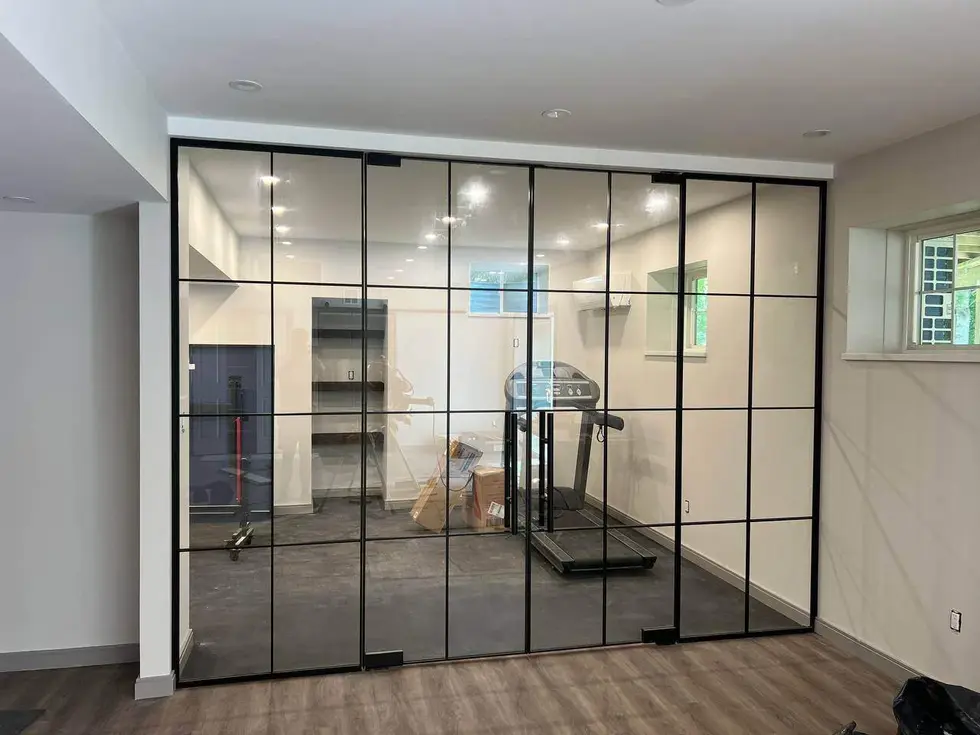 12695 CGF 400 partition with double swing doors 3-8 clear glass 24 inch pull handle