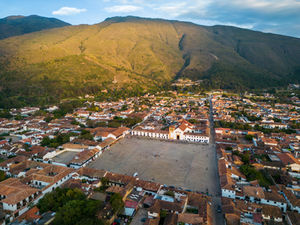 Drone - Villa de Leyva-2.jpg